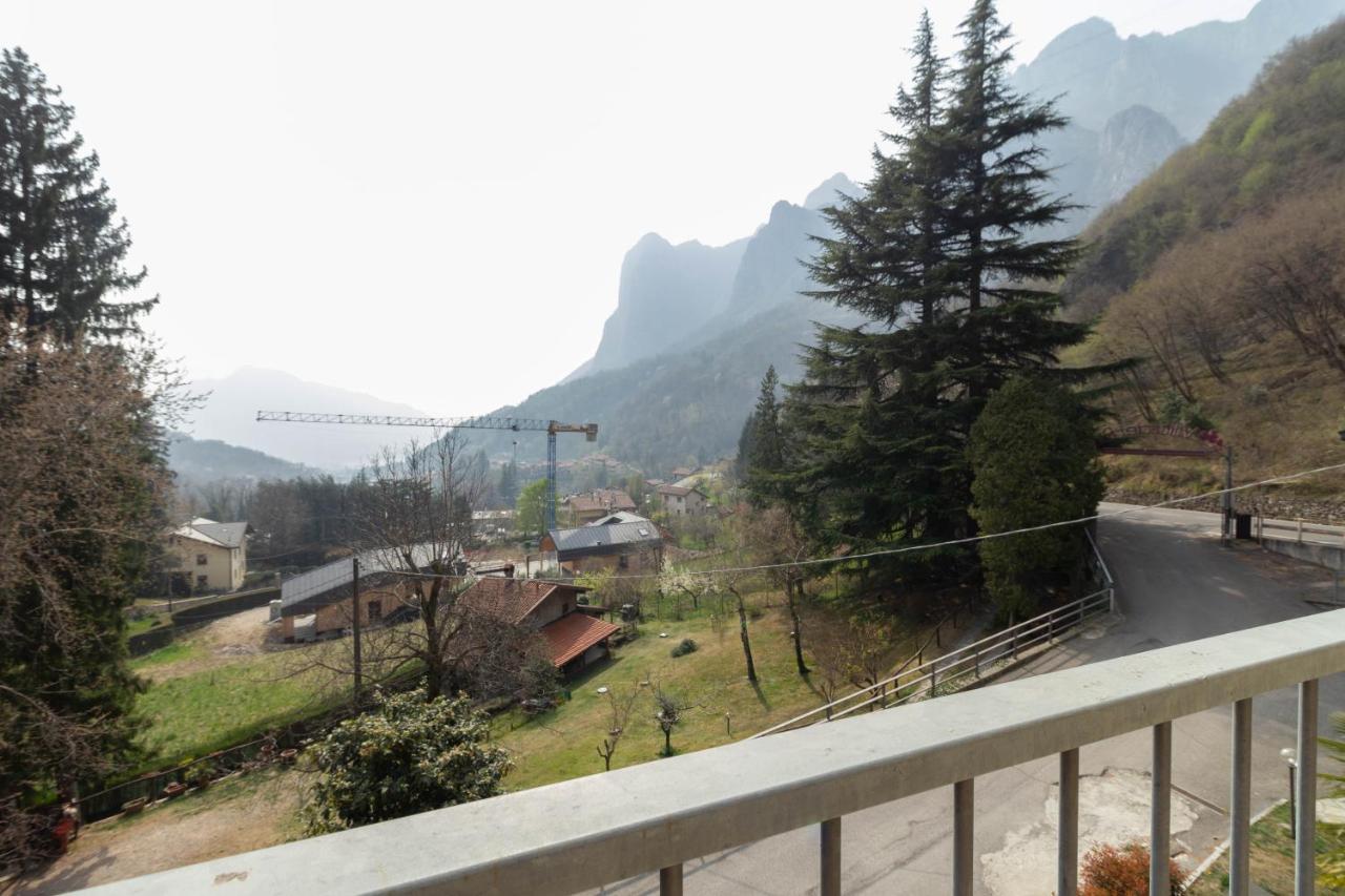 La Pineta - Le Casette Di Osvaldo Lecco Kültér fotó