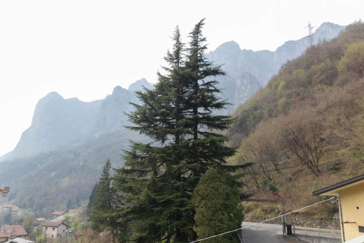 La Pineta - Le Casette Di Osvaldo Lecco Kültér fotó